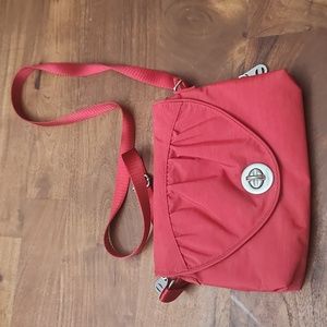 Baggallini - Nassau crossbody